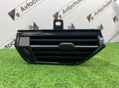Дефлектор торпеды Audi Q3 F3 2020