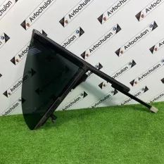 Форточка двери задняя правая Mercedes-Benz