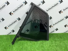 Форточка двери задняя левая Mercedes-Benz