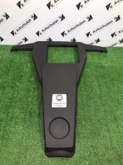 Декоративная крышка двигателя Mercedes-Benz