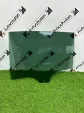 Стекло двери заднее левое BMW X6 F16