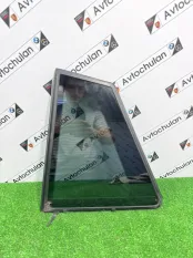 Форточка двери задняя левая Mercedes-Benz