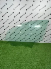 Стекло двери переднее левое Mercedes-Benz C-Class