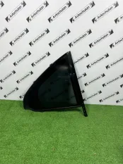 Форточка двери задняя правая Mercedes-Benz C-Class