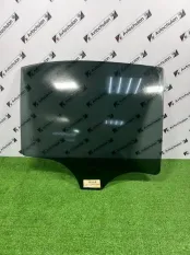 Стекло двери заднее правое Mercedes-Benz C-Class