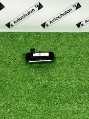 Кнопка обогрева сидения передняя левая