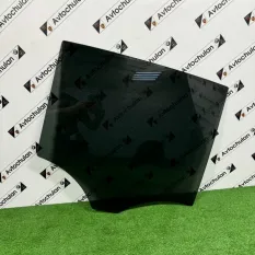 Стекло двери заднее правое Mercedes-Benz GLE-Class