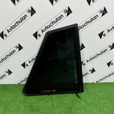 Форточка двери задняя правая Mercedes-Benz