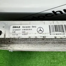 Радиатор охлаждения двигателя Mercedes-Benz