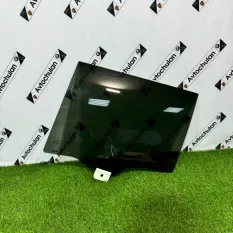 Стекло двери заднее левое BMW X7 G07