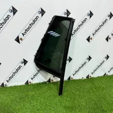 Форточка двери задняя правая BMW X7 G07