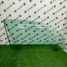 Стекло двери переднее правое BMW 2-Series F87 2020