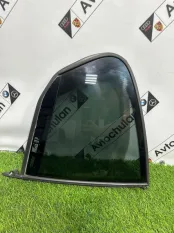 Форточка двери задняя правая BMW M5 F90 2021