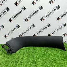 Накладка крышки багажника левая BMW X7 G07 2023
