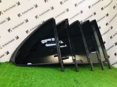 Форточка двери задняя правая Mercedes-Benz