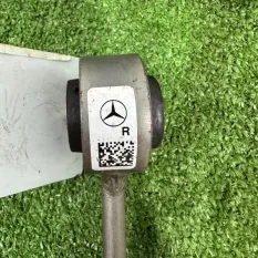 Стойка стабилизатора задняя правая Mercedes-Benz