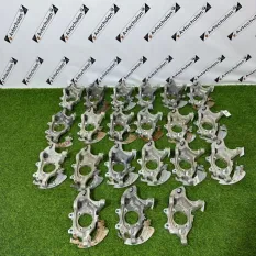 Кулак задний правый Mercedes-Benz E-class W213