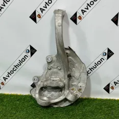 Кулак поворотный передний левый Mercedes-Benz