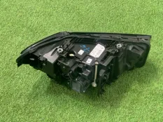 Фара передняя левая BMW 5-Series G38 2021