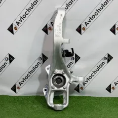 Кулак поворотный передний левый Mercedes-Benz