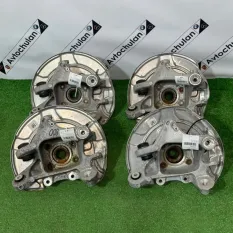 Кулак задний левый BMW 7-Series G11