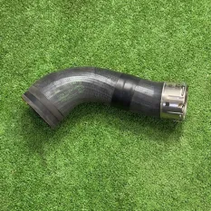 Патрубок интеркулера BMW X6 G06 2022