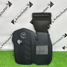 Декоративная крышка двигателя Mercedes-Benz