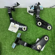 Петля крышки багажника левая Mercedes-Benz