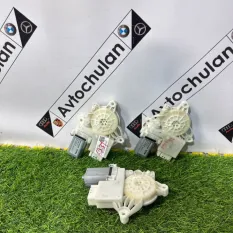 Мотор стеклоподъемника задний правый BMW X5 G05