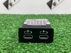 Блок USB BMW X5 G05 2025