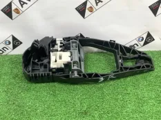 Опора ручки двери передняя правая BMW X5 G05 2023