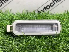 Плафон салонный Audi A7 4KA 2018