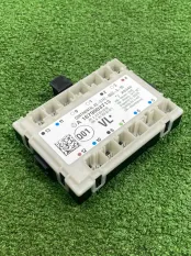 Блок управления двери передний левый Mercedes-Benz