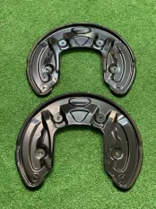 Пыльник тормозного диска задний Mercedes-Benz