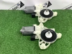 Мотор стеклоподъемника передний левый