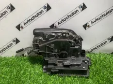 Замок двери задний левый BMW 5-Series G30 2018