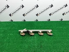 Топливная рампа правая Mercedes-Benz AMG GT R190