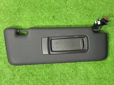 Козырек солнцезащитный правый BMW X5 G05 2025