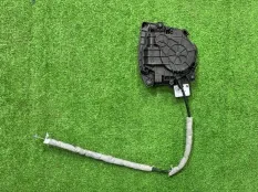 Доводчик двери багажника BMW X5 G05 2025