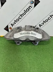 Суппорт тормозной левый Mercedes-Benz E-Class W214