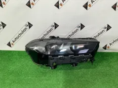 Фара передняя правая BMW X6 G06 2023