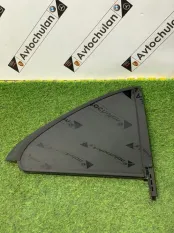 Форточка двери задняя правая Mercedes-Benz