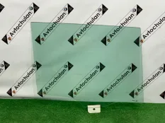 Стекло двери заднее правое BMW X7 G07 23.08.2023