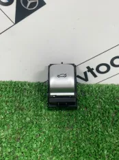 Кнопка открывания багажника BMW X7 G07 2023