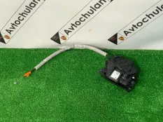 Доводчик двери багажника левый BMW X7 G07 2023