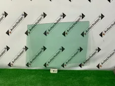 Стекло двери заднее левое BMW X7 G07 2023