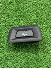 Кнопка открывания багажника BMW X6 G06 2023