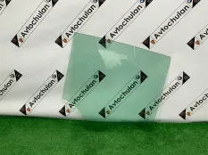 Стекло двери заднее правое BMW X4 G02 2023