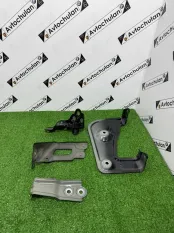 Комплект кронштейнов крыла левый BMW X5 G05 2023