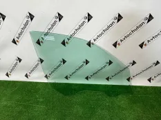 Стекло двери переднее правое BMW X5 G05 2023